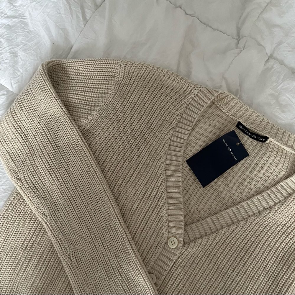 NWT brandy Melville cardigan